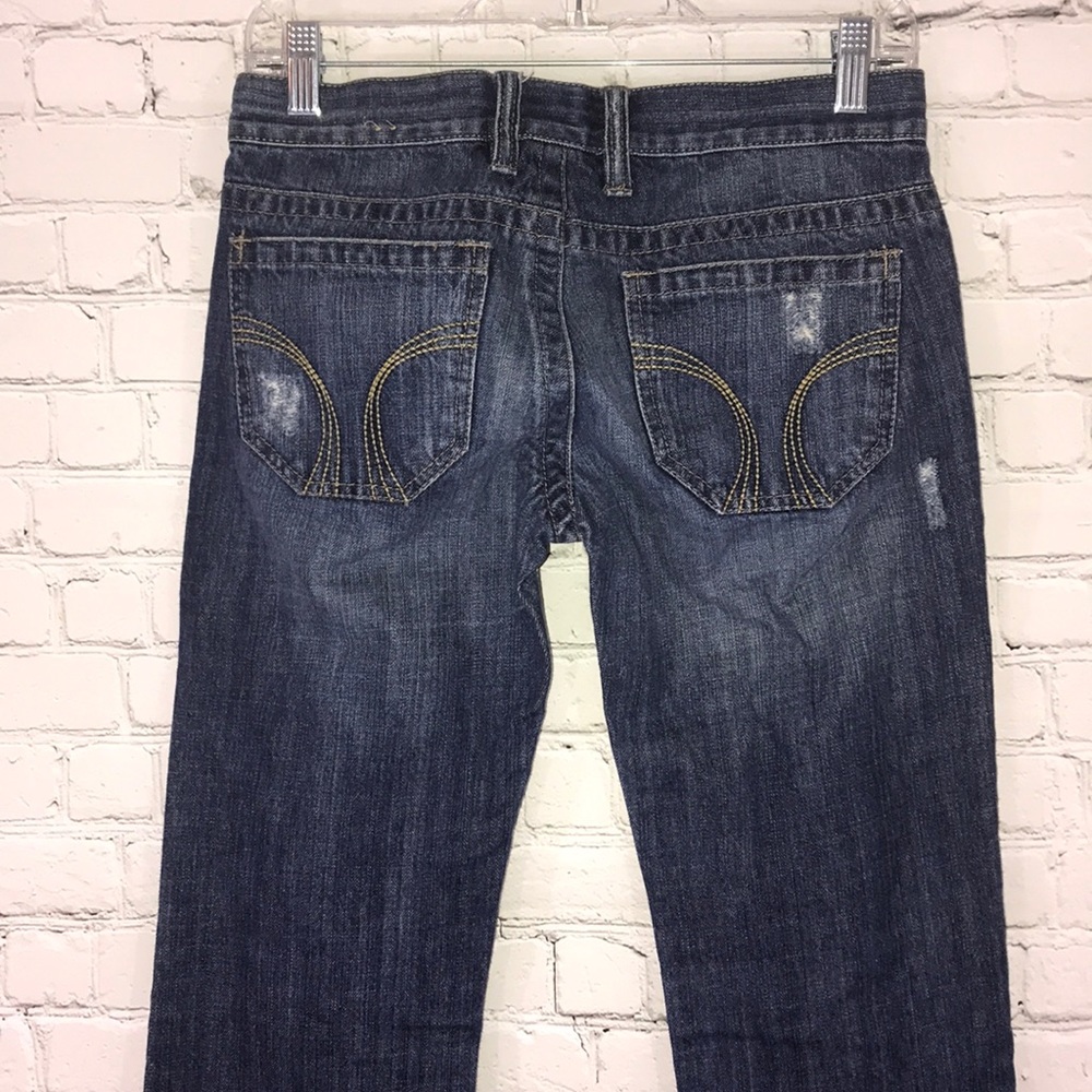 Gently used Hollister distressed jeans - Picture 7 of 8